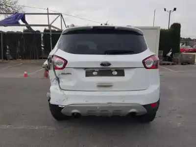 Veicolo di demolizione ford kuga (cbv) titanium dell'anno 2011 alimentato ufda