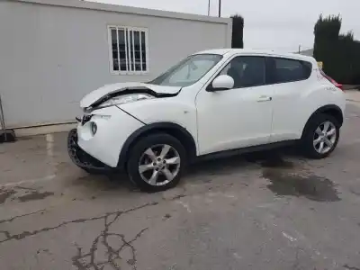 Veículo de Sucata NISSAN JUKE (F15) Acenta do ano 2012 alimentado HR16DE