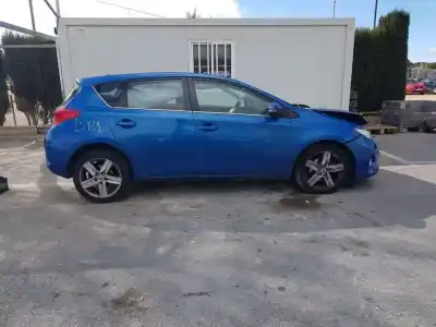 Veículo de Sucata toyota auris active do ano 2013 alimentado 1ad