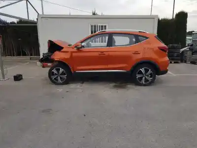 Véhicule à la ferraille mg                                                 zs                                                                                                                                                                                                                                                         suv 1.5 vti                                                                                                                                                                                                                                                de l'année 2022 alimenté 15s4c