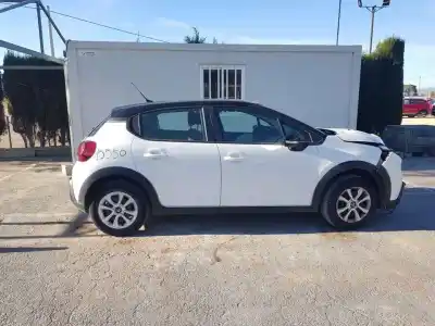 Veículo de Sucata citroen c3 feel do ano 2017 alimentado hm01