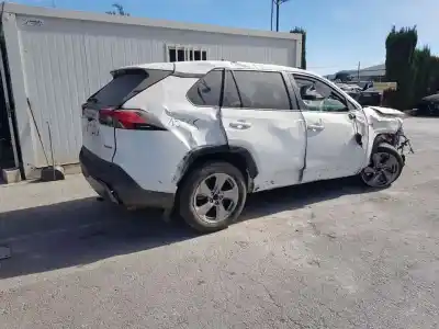 Veicolo di demolizione toyota rav4 hybrid 4x2 advance dell'anno 2021 alimentato a25a