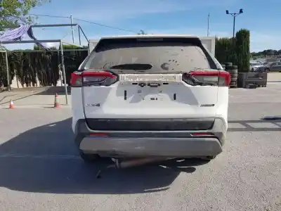 Veicolo di demolizione toyota rav4 hybrid 4x2 advance dell'anno 2021 alimentato a25a