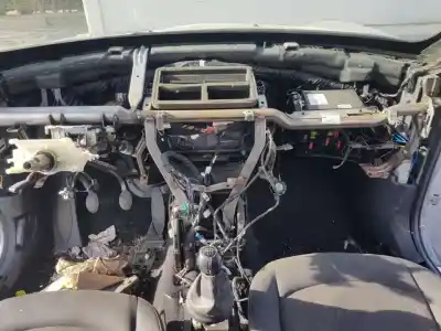 Здавання транспортного засобу mini mini 5-trg. (f55) cooper року 2020 потужний b38a15a