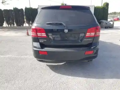 Veículo de Sucata dodge journey se do ano 2010 alimentado bwd