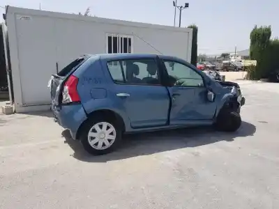 Veículo de Sucata dacia sandero laureate do ano 2010 alimentado k9k796