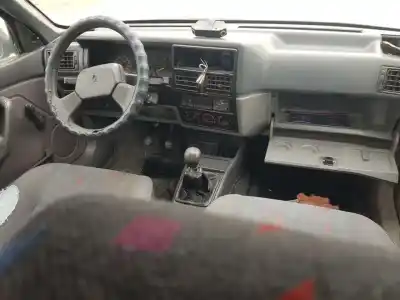 Veículo de Sucata renault 19 chamade driver do ano 1992 alimentado e6j