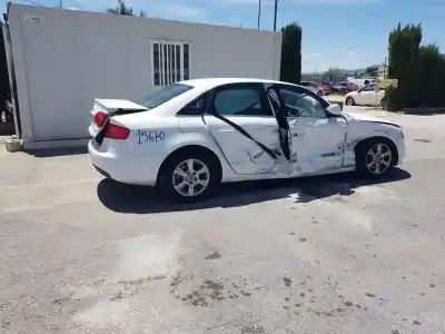 Veicolo di demolizione audi a4 berlina (b8) e dell'anno 2012 alimentato cjcb