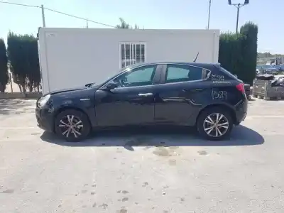 Veicolo di demolizione alfa romeo giulietta (191) distinctive dell'anno 2011 alimentato 940a3000