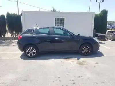 Veicolo di demolizione alfa romeo giulietta (191) distinctive dell'anno 2011 alimentato 940a3000