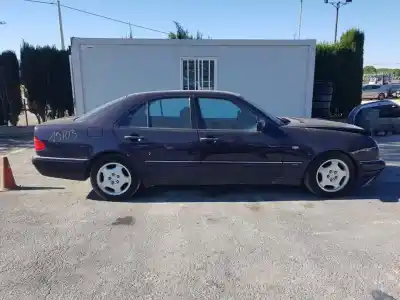 Здавання транспортного засобу mercedes-benz clase e (w210) berlina diesel 220 cdi (210.006) року 1999 потужний 611961