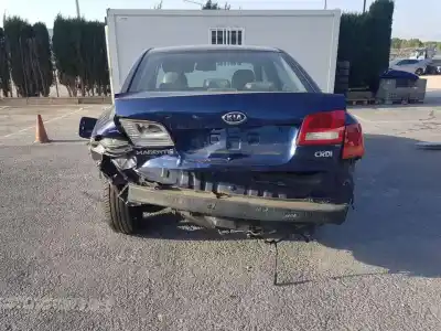 Vehicul casat kia magentis emotion al anului 2007 alimentat d4ea