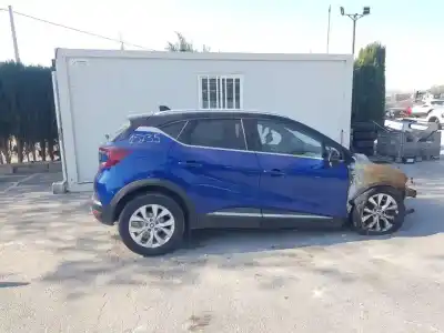 Sloopvoertuig renault captur ii equilibre van het jaar 2022 aangedreven h4d470