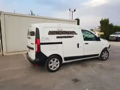 Veículo de Sucata dacia dokker essential do ano 2018 alimentado h4md740