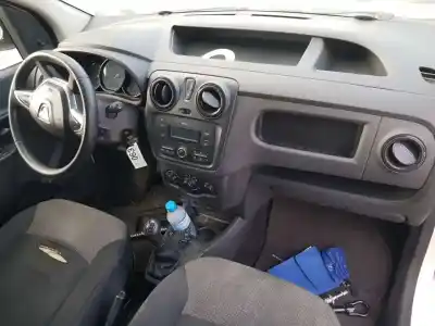 Veículo de Sucata dacia dokker essential do ano 2018 alimentado h4md740