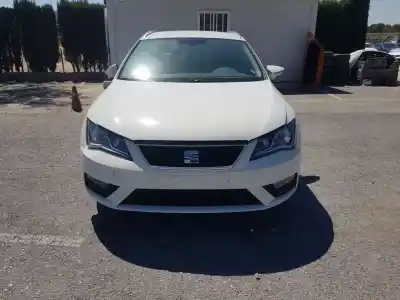 Здавання транспортного засобу seat leon st (5f8) reference року 2018 потужний dgte