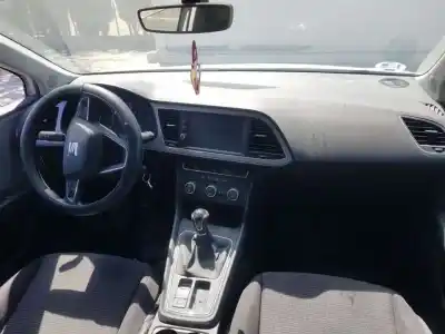 Здавання транспортного засобу seat leon st (5f8) reference року 2018 потужний dgte