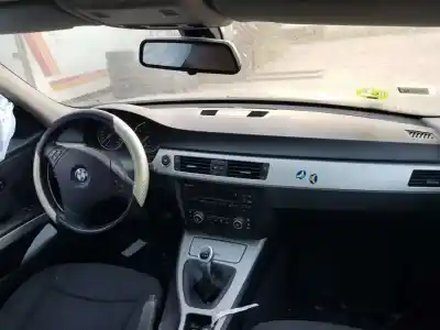 Veicolo di demolizione bmw                                                serie 3 berlina (e90)                                                                                                                                                                                                                                      320i                                                                                                                                                                                                                                                       dell'anno 2008 alimentato n43b20a
