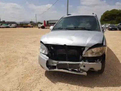 Здавання транспортного засобу ssangyong rodius xdi року 2010 потужний d27dt