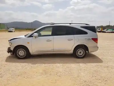 Здавання транспортного засобу ssangyong rodius xdi року 2010 потужний d27dt