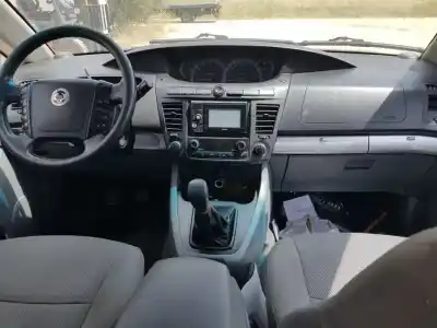 Здавання транспортного засобу ssangyong rodius xdi року 2010 потужний d27dt