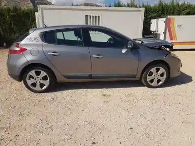 Verschrottungsfahrzeug renault                                            megane iii berlina 5 p                                                                                                                                                                                                                                     dynamique                                                                                                                                                                                                                                                  des jahres 2010 angetrieben k9kg832