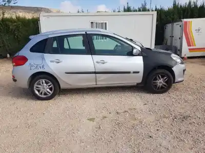 Veicolo di demolizione renault clio iii luxe privilege dell'anno 2008 alimentato k9k784