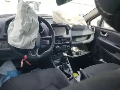 Veicolo di demolizione renault clio iv limited dell'anno 2017 alimentato k9k628