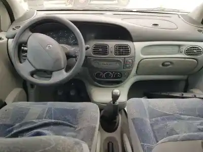 Здавання транспортного засобу renault scenic (ja..) 1.4 16v authentique року 2001 потужний k4j714