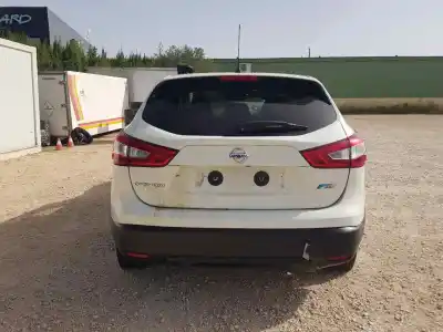 Veicolo di demolizione nissan                                             qashqai (j11)                                                                                                                                                                                                                                              acenta                                                                                                                                                                                                                                                     dell'anno 2014 alimentato r9m