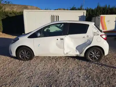 Veículo de Sucata toyota yaris active do ano 2018 alimentado 1kr