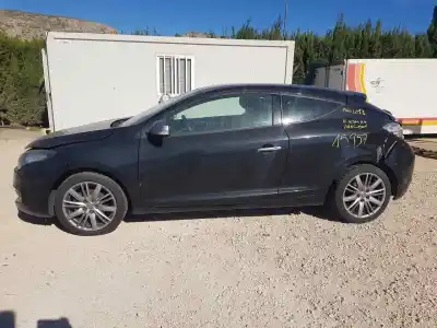 Veicolo di demolizione renault megane iii coupe dinamique dell'anno 2013 alimentato r9m402