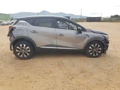 Scrapping Vehicle RENAULT CAPTUR II TECHNO of the year 2024 powered H5H490