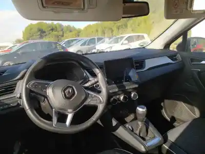 Scrapping Vehicle renault captur ii zen of the year 2021 powered k9k872