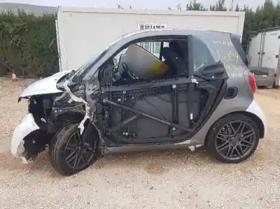 Veículo de Sucata smart fortwo coupe passion do ano 2018 alimentado h4b