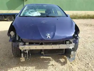 Veículo de Sucata peugeot 208 active do ano 2014 alimentado hm01