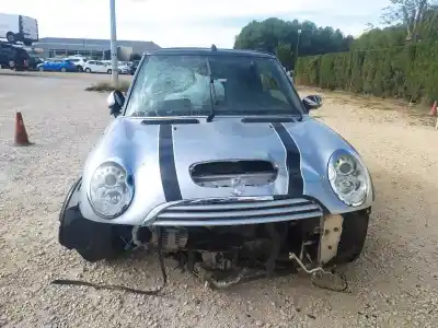 Scrapping Vehicle mini cabrio (r52) cooper s of the year 2005 powered w11b16a
