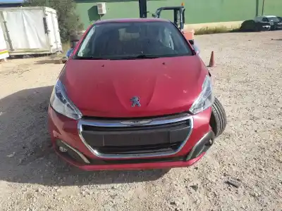 Veículo de Sucata peugeot 208 style do ano 2018 alimentado hm05