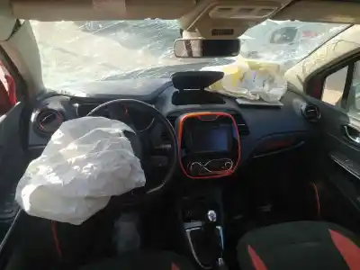 Veículo de Sucata renault captur zen do ano 2015 alimentado k9k628