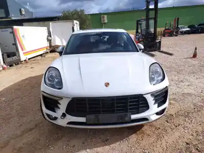 Scrapping Vehicle porsche macan (typ ) s diesel of the year 2014 powered ctba