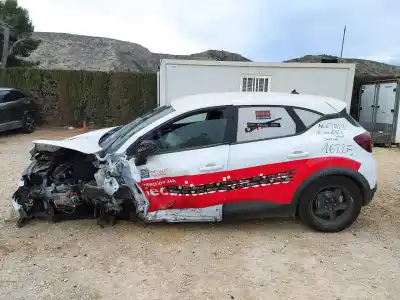 Vehicul casat renault captur ii evolution al anului 2023 alimentat h4d480