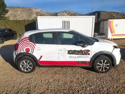 Veículo de Sucata citroen c3 live pack do ano 2020 alimentado 