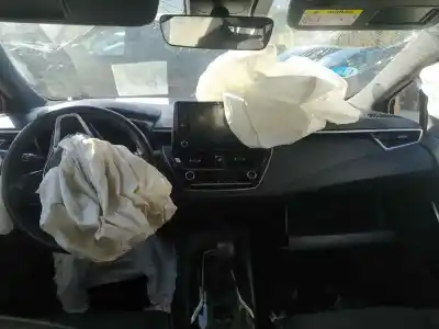 Veicolo di demolizione toyota corolla (e21) hybrid active dell'anno 2021 alimentato 2zr