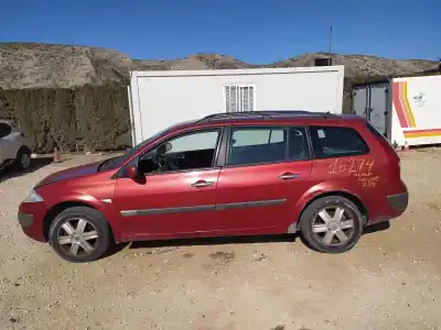 Здавання транспортного засобу renault megane ii familiar grandtour року 2005 потужний f9q800 Здавання транспортного засобу renault megane ii familiar grandtour року 2005 потужний f9q800