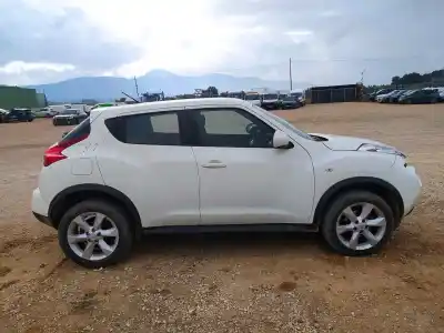 Veículo de Sucata NISSAN JUKE (F15) Acenta do ano 2013 alimentado HR16DE