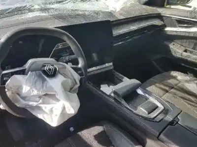 Vehicul casat renault austral techno al anului 2024 alimentat h5h498