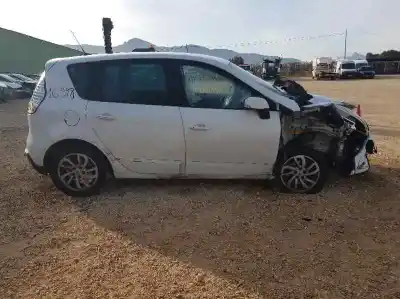 Veículo de Sucata renault scenic iii dynamique do ano 2013 alimentado k9k636
