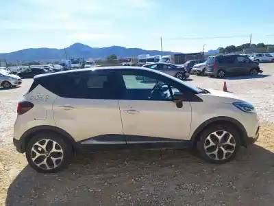 Veículo de Sucata renault captur zen do ano 2019 alimentado h4b412