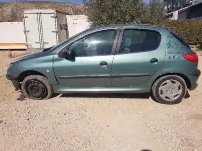 Hurda Aracı peugeot                                            206 berlina                                                                                                                                                                                                                                                xt                                                                                                                                                                                                                                                         yılın 2000 güçlü rhy