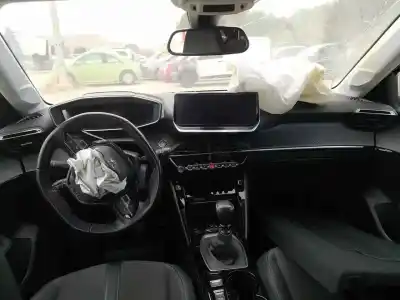 Veículo de Sucata peugeot 208 (p2) allure do ano 2020 alimentado hn05